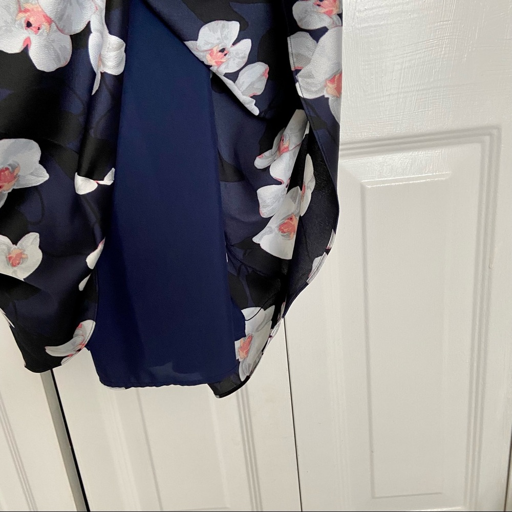 Banana Republic Navy Blue Floral Maxi Dress Women’s Size 2 Satin - Picture 11 of 15